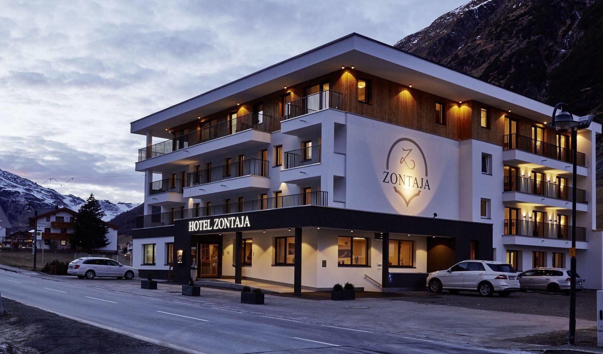 Hotel Zontaja Superior Galtür Exterior foto