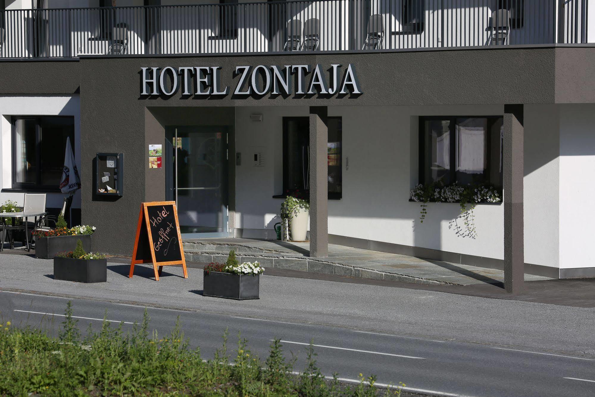 Hotel Zontaja Superior Galtür Exterior foto