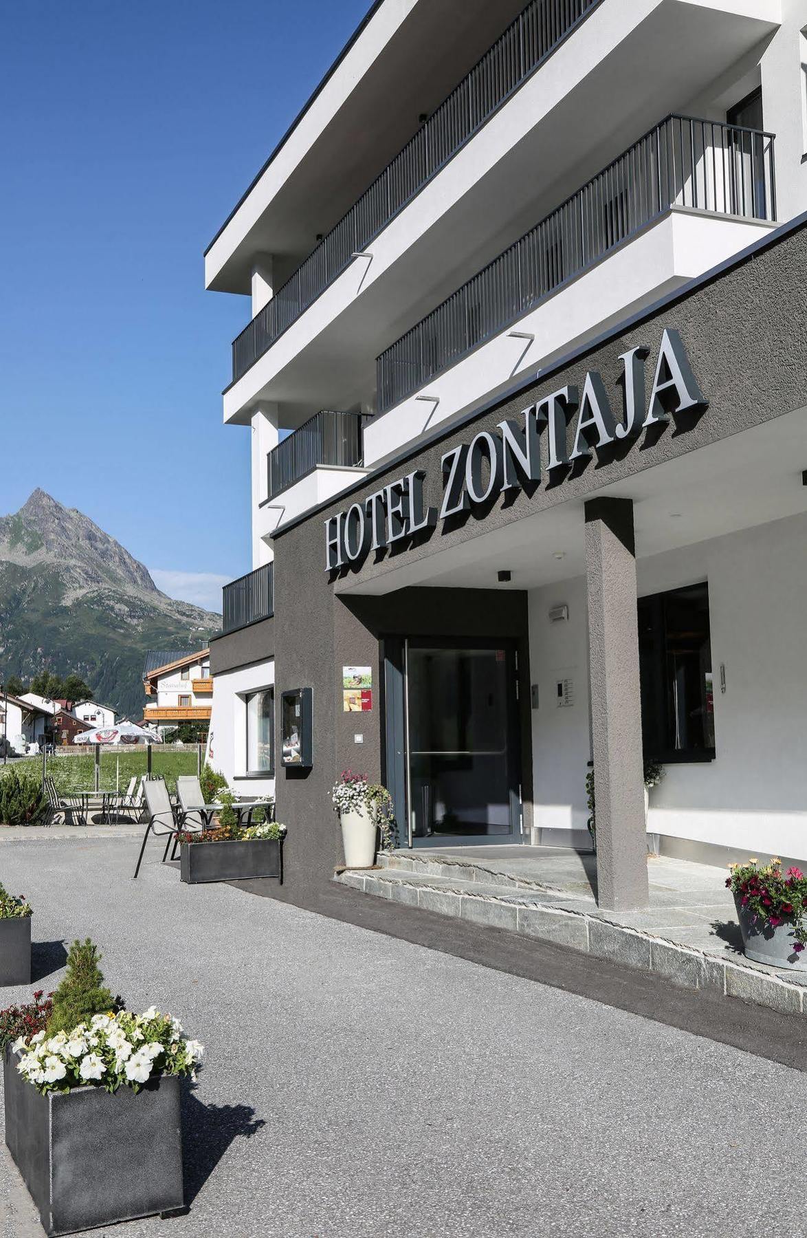 Hotel Zontaja Superior Galtür Exterior foto